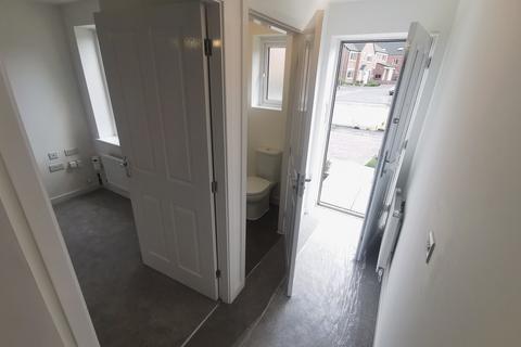 2 bedroom semi-detached house to rent, Brookwood Way, Chorley PR7