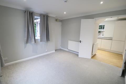 1 bedroom end of terrace house to rent, Charterhouse Drive, Solihull B91