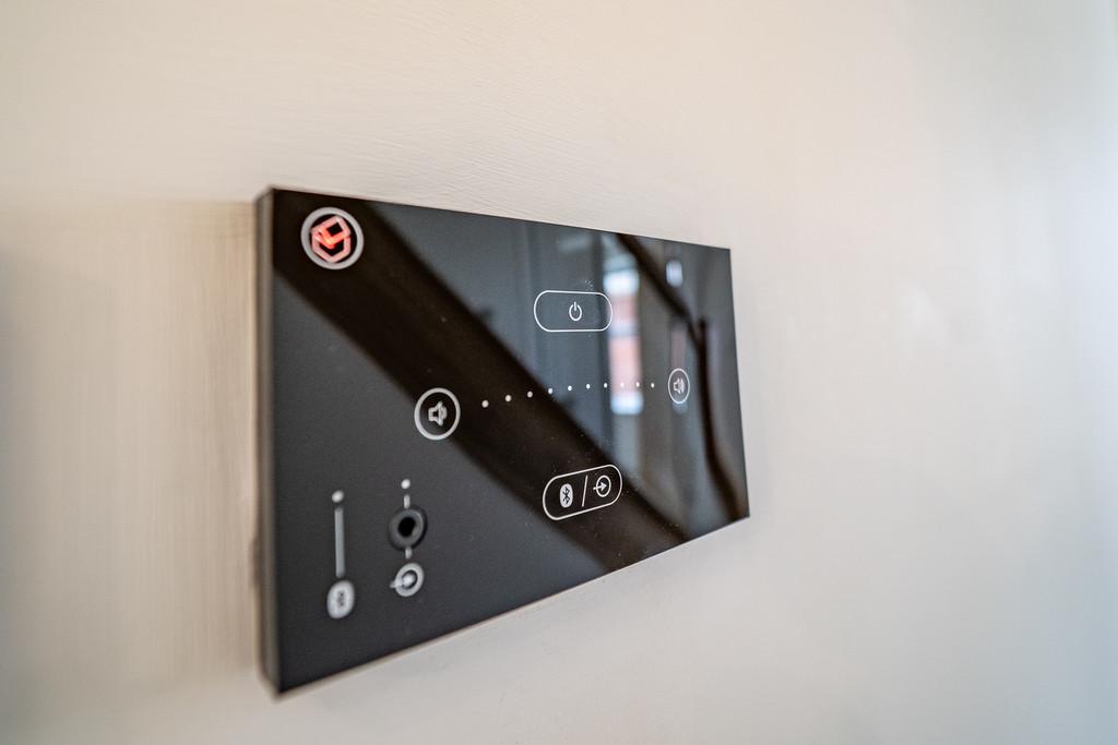 Hi Fi Controls for Family/Living suite &amp; Lounge