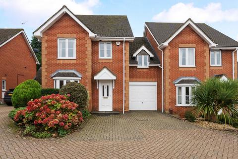 3 bedroom semi-detached house for sale, Headley Road, Hindhead GU26