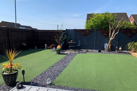 1 Foxcroft Close, Chasetown, Burntwood, WS7 4ST