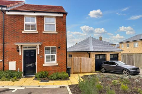 2 bedroom terraced house to rent, Gannet Grove, Whitfield CT16