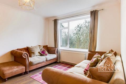 3 bedroom terraced house for sale, Sewardstone Gardens, London, E4