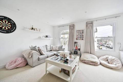 2 bedroom flat to rent, Pellant Road, Fulham, London, SW6