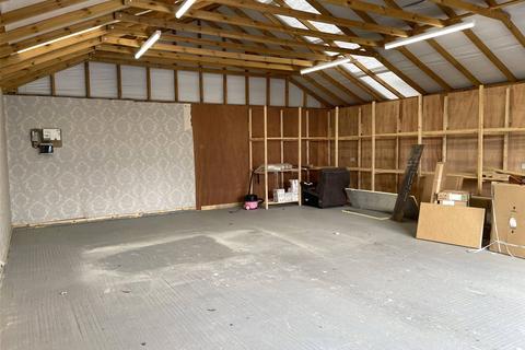 Industrial unit to rent, Lower Road, Hockley, Essex, SS5