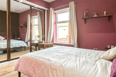 91 Turf Lane, Chadderton, Oldham, OL9 8HW