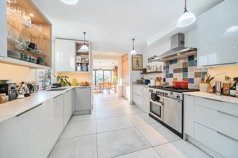 4 bedroom semi-detached house for sale, Weydon Hill Road, Farnham, Surrey, GU9