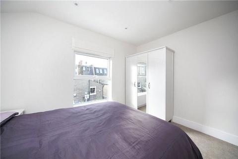 2 bedroom flat to rent, Wandsworth Bridge Road, Fulham, London