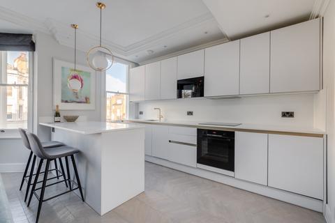 1 bedroom flat for sale, Colville Terrace, Notting Hill, London