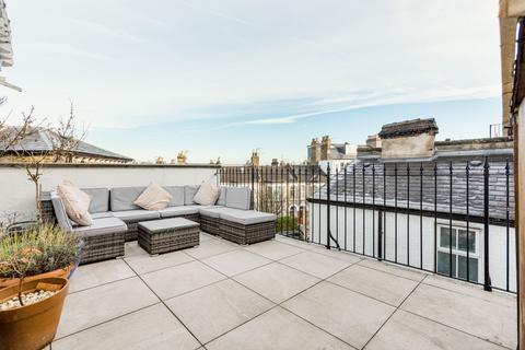 2 bedroom flat for sale, Battersea Rise, Battersea, London