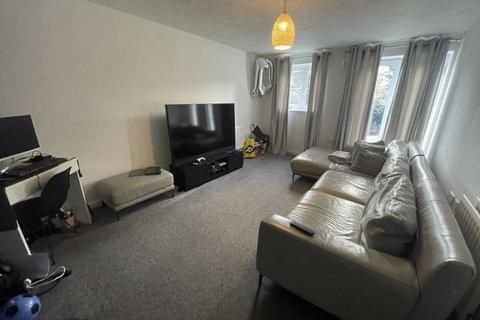 2 bedroom apartment for sale, Browning Drive, Wickford