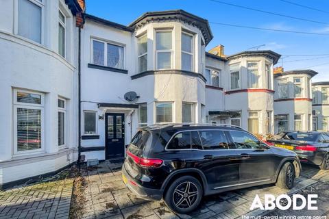 4 bedroom terraced house for sale, Fairmead Avenue, Westcliff-On-Sea