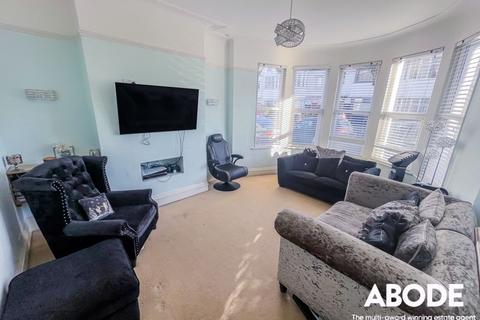 4 bedroom terraced house for sale, Fairmead Avenue, Westcliff-On-Sea