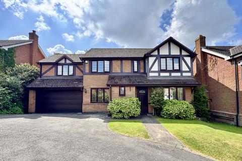 58 Millbrook Drive, Lichfield, WS14 0JL