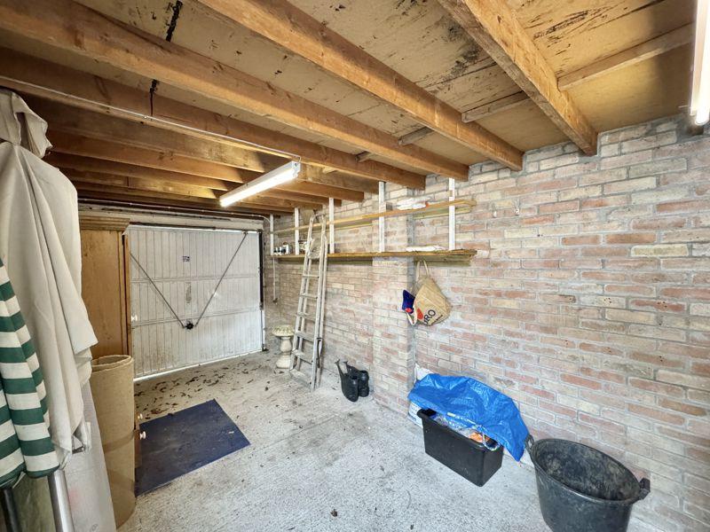 Single Garage