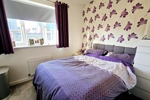 6 Swallowtail Road, Holmer, Hereford, HR4 9EF