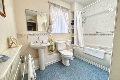 15 Gerddi Quarella, Bridgend, CF31 1LG