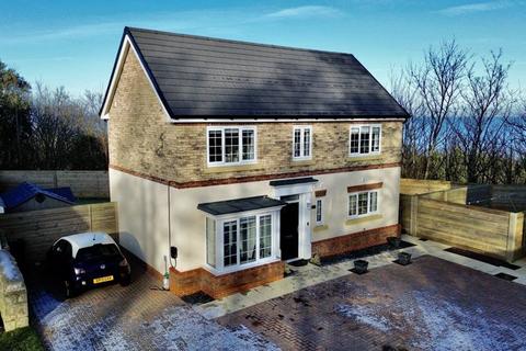 4 bedroom detached house for sale, Gerddi Derw, Colwyn Bay