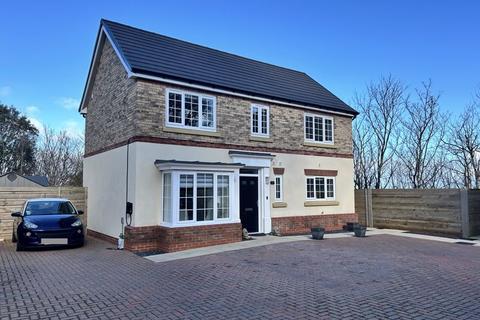 4 bedroom detached house for sale, Gerddi Derw, Colwyn Bay