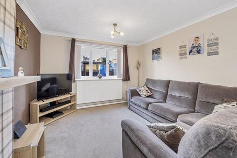 2 bedroom terraced house for sale, Shadwell Walk, Bury St. Edmunds