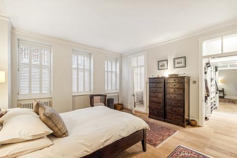 2 bedroom flat for sale, Queen's Gate, London