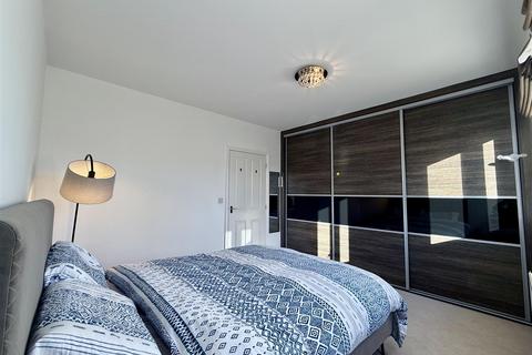93 Morphou Road, London, NW7 1BG