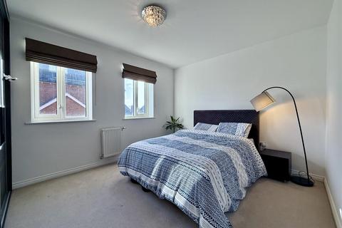93 Morphou Road, London, NW7 1BG