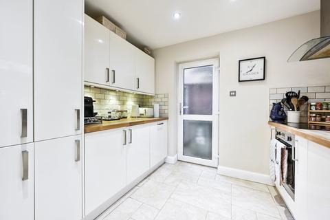 12 Cleve Road, Sidcup, DA14 4RR