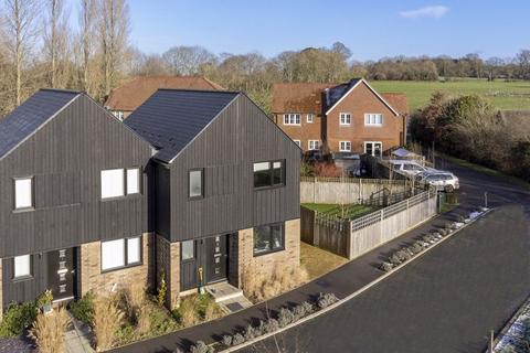 2 bedroom semi-detached house for sale, Culpeper Close, Isfield