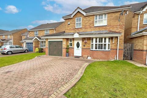 4 bedroom detached house for sale, Millers Way, Houghton Regis, Dunstable