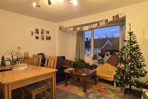 16 Fredas Grove, Harborne, Birmingham, B17 0SY