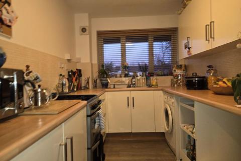 16 Fredas Grove, Harborne, Birmingham, B17 0SY