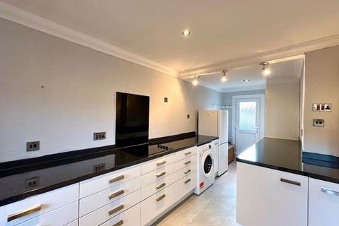 130 Glendale Crescent, Ayr, KA7 3RU