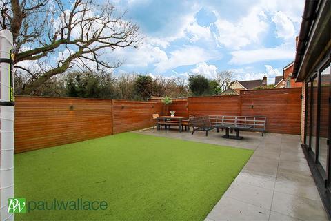 11 Ferney Road, Cheshunt, Waltham Cross, EN7 6XQ