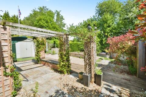2 bedroom park home for sale, Wildwood Park, Cirencester, Gloucestershire