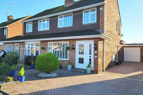 4 bedroom semi-detached house for sale, Welford Close, Swindon SN3