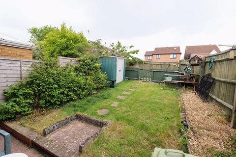 24 Aintree Close, Bletchley, Milton Keynes, MK3 5LP