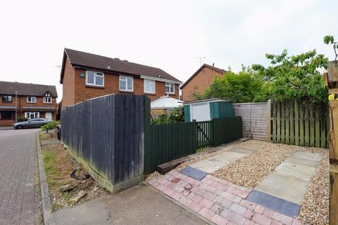 24 Aintree Close, Bletchley, Milton Keynes, MK3 5LP