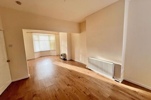 3 bedroom end of terrace house for sale, Smithfield Road, Wrexham