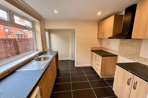 3 bedroom end of terrace house for sale, Smithfield Road, Wrexham