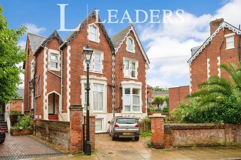 House share to rent, Albany Road, Southsea