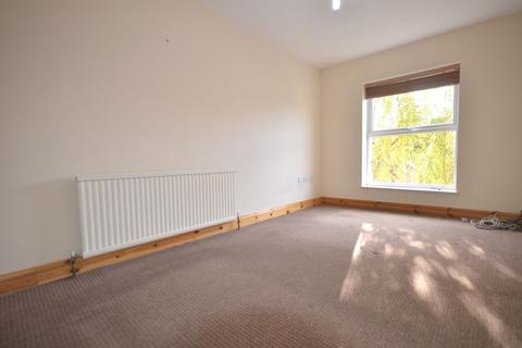 2 bedroom apartment to rent, Broad Street, Wokingham