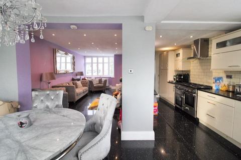 3 bedroom semi-detached house for sale, Sandringham Grange, Manchester M25