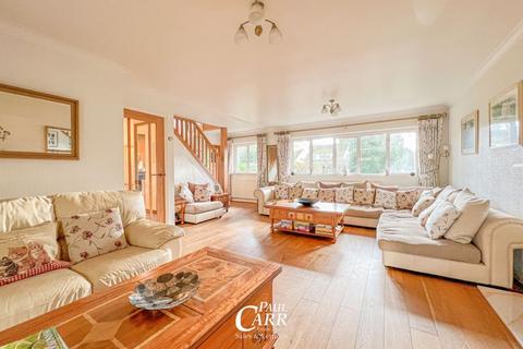 11 Cloister Walk, Lichfield, WS14 9LN