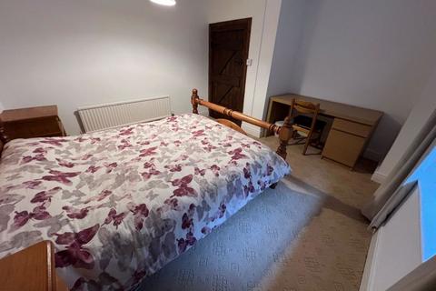 1 bedroom in a house share to rent, Oakhill Lane, Bristol