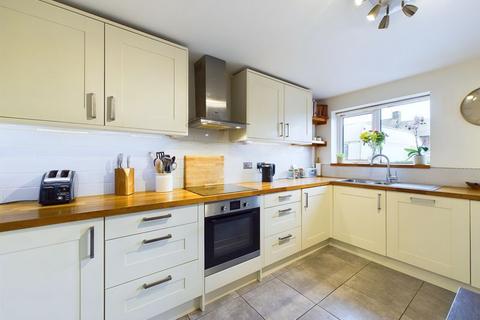 3 bedroom semi-detached house for sale, Furlongs Road, Pershore