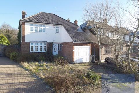 3 bedroom detached house for sale, Fairview Close, Chigwell IG7