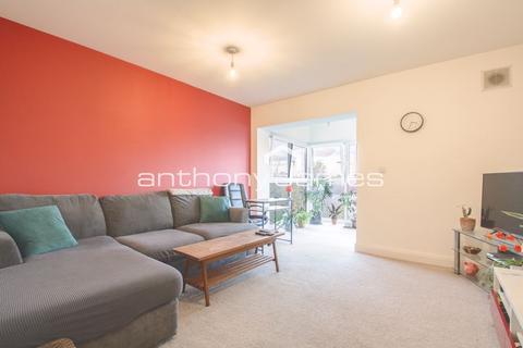 2 bedroom apartment for sale, William Foster Lane, Welling DA16