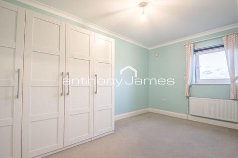 39 William Foster Lane, Welling, DA16 3AT