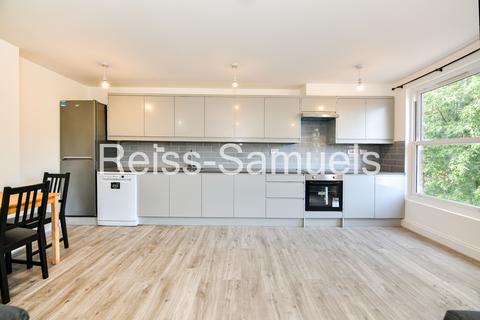 6 bedroom terraced house to rent, Lockesfield Place, Isle of dogs, London E14